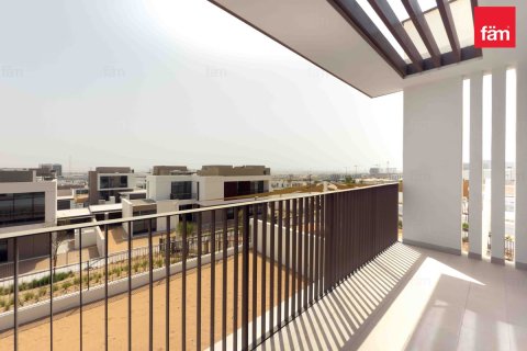 Villa en alquiler en Al Furjan, Dubai, EAU 4 dormitorios, 584.5 m2 № 722069 - foto 2