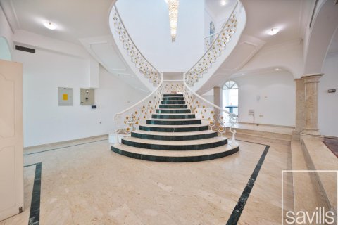 Villa til leie i Jumeirah, Dubai, Emiratene 5 soverom, 743 kvm Nr. 642101 - Foto 1