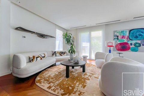 Villa zur Miete in Jumeirah Park, Dubai, VAE 5 Schlafzimmer, 474 m2 Nr. 642103 - Foto 7