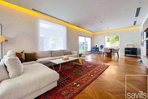 Villa zur Miete in Jumeirah Park, Dubai, VAE 5 Schlafzimmer, 474 m2 Nr. 642103 - Foto 3