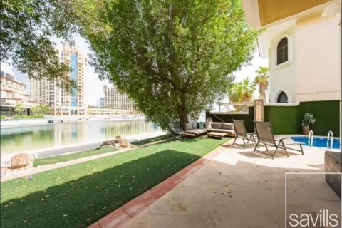 Vila di Palm Jumeirah, Dubai, UAE 4 bilik tidur, 623 meter persegi № 642102 - foto 16