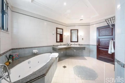 Vila di Palm Jumeirah, Dubai, UAE 4 bilik tidur, 623 meter persegi № 642102 - foto 12