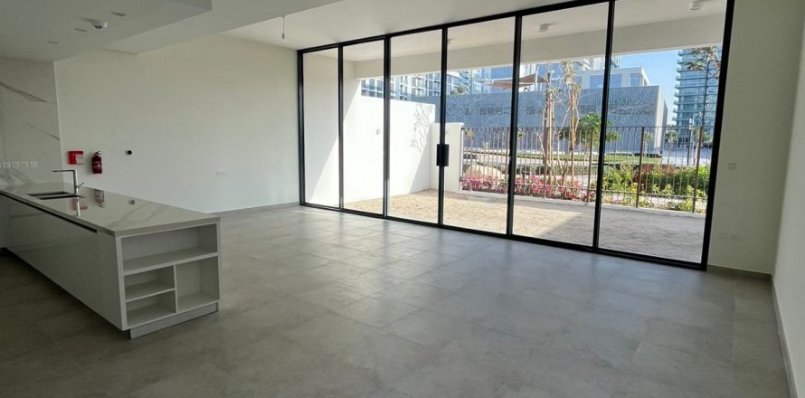 Villa em Dubai, EAU 4 quartos, 308.2 m2 № 689178