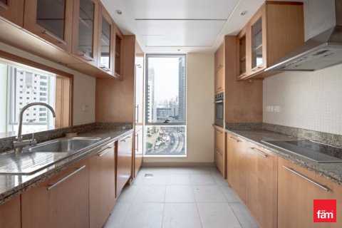 Apartmen di Dubai Marina, UAE 1 bilik tidur, 88.7 meter persegi № 689173 - foto 4