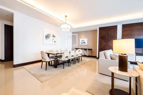 Apartamento en alquiler en Downtown Dubai (Downtown Burj Dubai), Dubai, EAU 5 dormitorios, 290.69 m2 № 746143 - foto 4