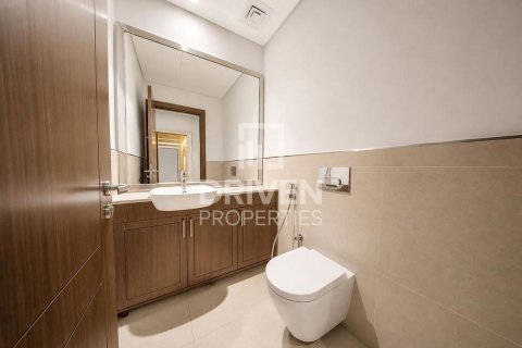 Villa sa Jumeirah, Dubai, UAE 4 silid-tulugan, 397.63 sq.m. № 746121 - larawan 23