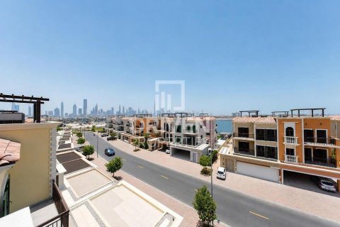 Villa sa Jumeirah, Dubai, UAE 4 silid-tulugan, 397.63 sq.m. № 746121 - larawan 29