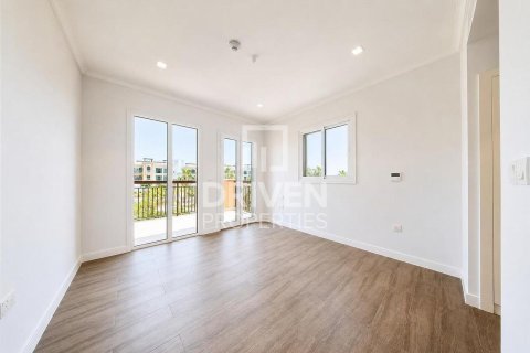 Villa sa Jumeirah, Dubai, UAE 4 silid-tulugan, 397.63 sq.m. № 746121 - larawan 11