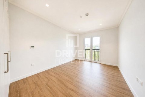 Villa sa Jumeirah, Dubai, UAE 4 silid-tulugan, 397.63 sq.m. № 746121 - larawan 9