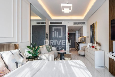 Apartment in Arjan, Dubai, UAE 1 room, 33.45 sq.m. № 744514 - photo 1