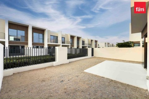 Villa til leie i Dubai, Emiratene 4 soverom, 257.5 kvm Nr. 652029 - Foto 12