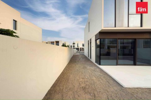 Villa til leie i Dubai, Emiratene 4 soverom, 257.5 kvm Nr. 652029 - Foto 10