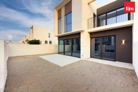Villa til leie i Dubai, Emiratene 4 soverom, 257.5 kvm Nr. 652029 - Foto 6