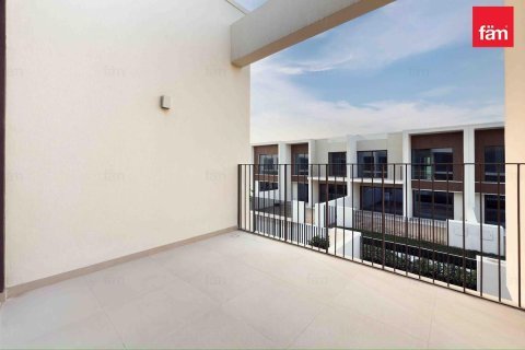 Villa til leie i Dubai, Emiratene 4 soverom, 257.5 kvm Nr. 652029 - Foto 15