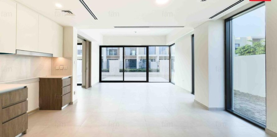 Villa i Dubai, Emiratene 4 soverom, 257.5 kvm nr. 652029