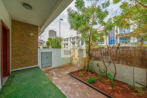 Stadthaus zur Miete in Jumeirah Village Circle, Dubai, VAE 4 Schlafzimmer, 163 m2 Nr. 643614 - Foto 17