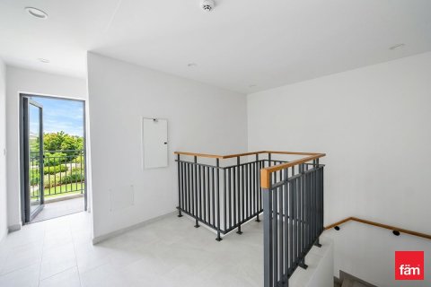 Townhouse in Dubai, UAE 4 bedrooms, 230 sq.m. № 713560 - photo 4