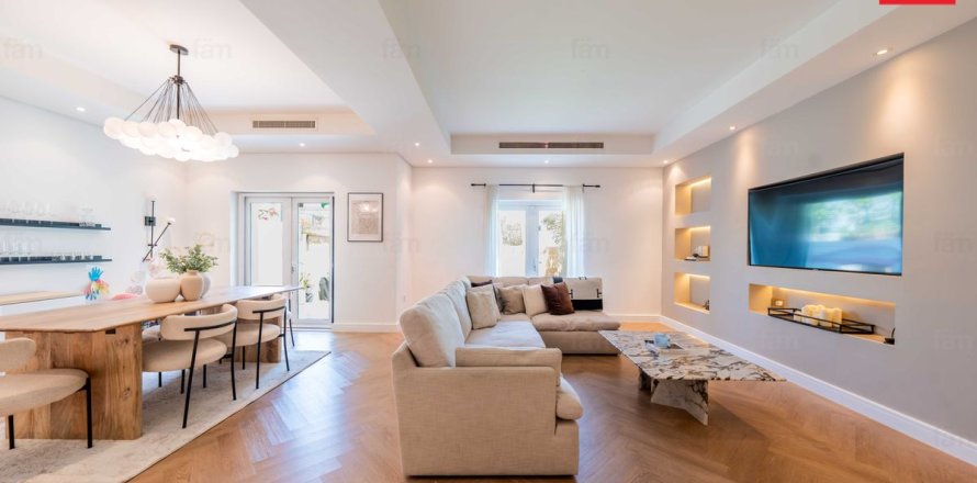Řadový dům v Al Furjan, Dubai, SAE 3 ložnice, 224 m² Č.: 713557