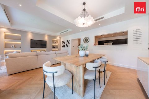Řadový dům v Al Furjan, Dubai, SAE 3 ložnice, 224 m² Č.: 713557 - fotografie 2