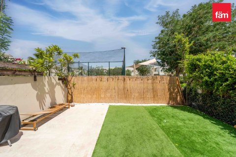 Řadový dům v Al Furjan, Dubai, SAE 3 ložnice, 224 m² Č.: 713557 - fotografie 23