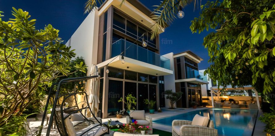 Villa in Dubai Hills Estate, Dubai, VAE: 5 Schlafzimmer, 705 m2 Nr. 702507