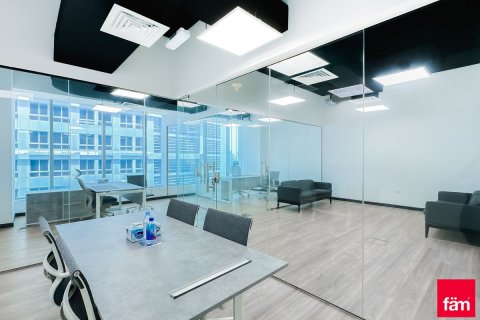 Business Bay, Dubai, UAE의 임대용 사무실 69.9제곱미터 번호 702503 - 사진 7