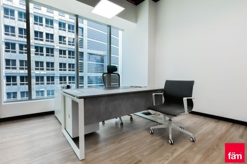 Business Bay, Dubai, UAE의 임대용 사무실 69.9제곱미터 번호 702503 - 사진 13