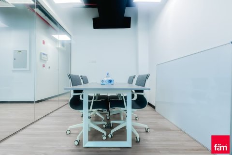 Business Bay, Dubai, UAE의 임대용 사무실 69.9제곱미터 번호 702503 - 사진 9