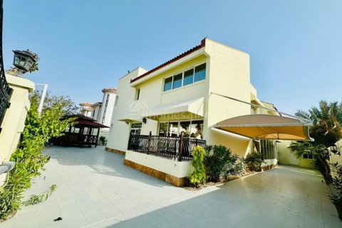 Villa in affitto a Jumeirah, Dubai, EAU 5 camere da letto, 743 mq. № 709638 - foto 7