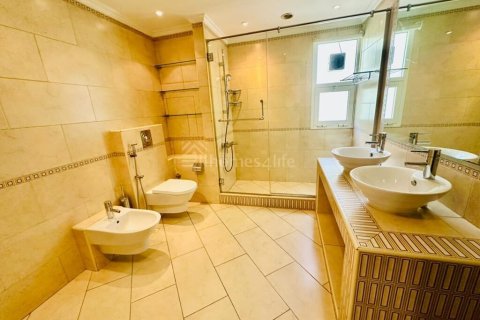 Villa in affitto a Jumeirah, Dubai, EAU 5 camere da letto, 743 mq. № 709638 - foto 4