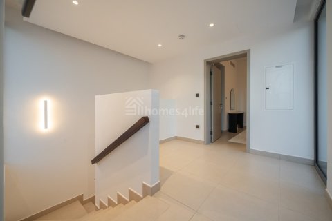 Villa in Tilal Al Ghaf, Dubai, UAE 4 bedrooms, 221 sq.m. № 709640 - photo 14