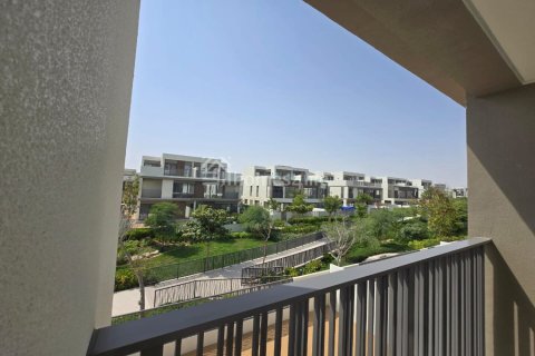Villa in Tilal Al Ghaf, Dubai, UAE 4 bedrooms, 221 sq.m. № 709640 - photo 7
