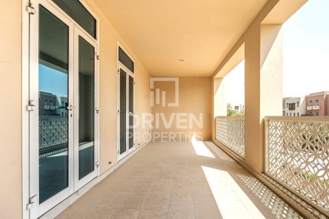 شقة للبيع في Al Furjan، دبي، الإمارات العربية المتحدة 3 غرفة نوم ، 184.78 متر مربع ، رقم 765461 - صورة 2