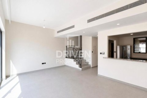 Řadový dům v Damac Lagoons, Dubai, SAE 4 ložnice, 145.21 m² Č.: 765543 - fotografie 3