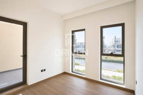 Řadový dům v Damac Lagoons, Dubai, SAE 4 ložnice, 145.21 m² Č.: 765543 - fotografie 9