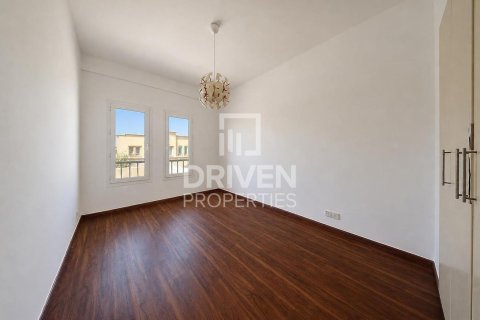Townhouse til leje i The Springs, Dubai, UAE 3 soveværelser, 257.43 kvm № 765541 - foto 7