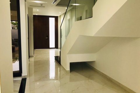 Huvila Al Furjan, Dubai, Arabiemiraatit 3 makuuhuonetta, 167 m2 № 711975 - kuva 21