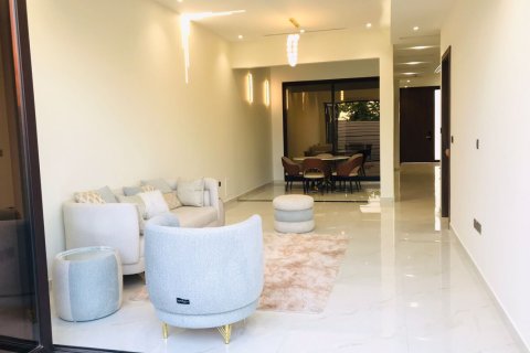 Huvila Al Furjan, Dubai, Arabiemiraatit 3 makuuhuonetta, 167 m2 № 711975 - kuva 23