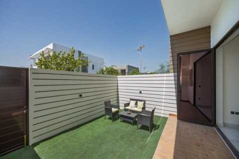 Vila di Al Furjan, Dubai, UAE 3 bilik tidur, 167 meter persegi № 711975