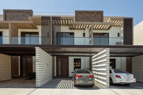 Villa in Al Furjan, Dubai, UAE 3 bedrooms, 167 sq.m. № 711975 - photo 17