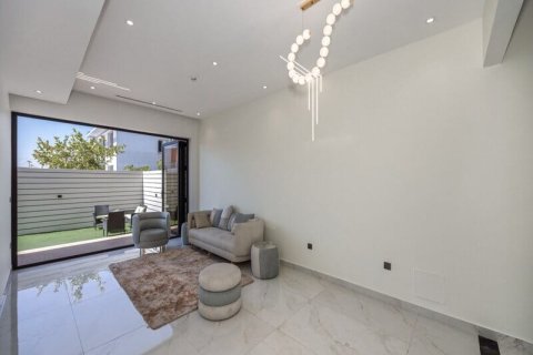 Villa in Al Furjan, Dubai, UAE 3 bedrooms, 167 sq.m. № 711975 - photo 19