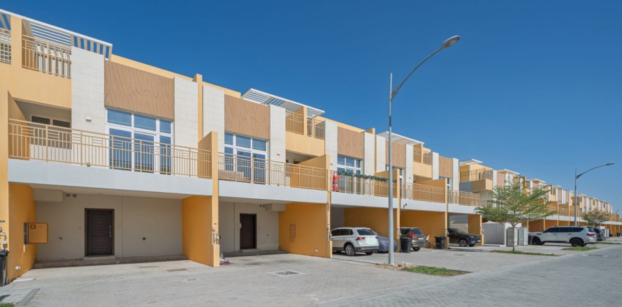 Māja DAMAC Hills (Akoya by DAMAC), Dubaijā, AAE 3 istabas, 112 m2 Nr. 711972