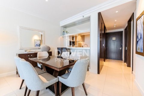 شقة للبيع في وسط مدينة دبي، دبي، الإمارات العربية المتحدة 2 غرفة نوم ، 127 متر مربع ، رقم 653900 - صورة 13