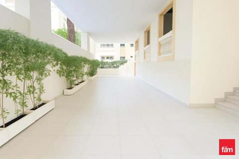 Пәтер Дубай, БАӘ-да 2 жатын бөлмелер, 126.9 м² № 638222 - фото 13