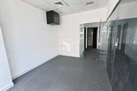 Birojs Business Bay, Dubaijā, AAE 140 m2 Nr. 751811 - attēls 9