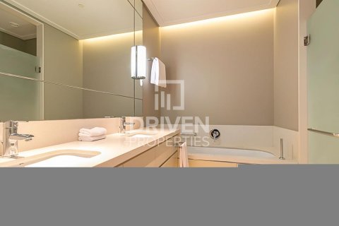 Διαμέρισμα σε Downtown Dubai (Downtown Burj Dubai), ΗΑΕ 2 υπνοδωμάτια, 129 τ.μ. Αρ. 682717 - φωτογραφία 16