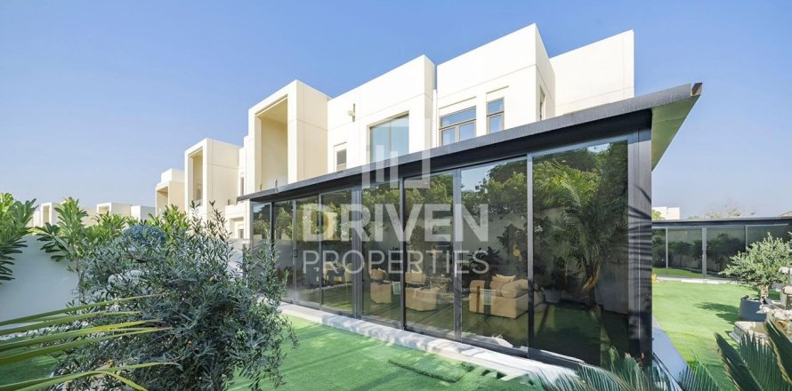 Βίλα σε Reem, Dubai, ΗΑΕ 3 υπνοδωμάτια, 409 τ.μ. Αρ. 683061