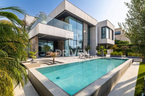 Вилла Джумейра, Дубай, БАӘ-да 5 жатын бөлмелер, 1030 м² № 683059