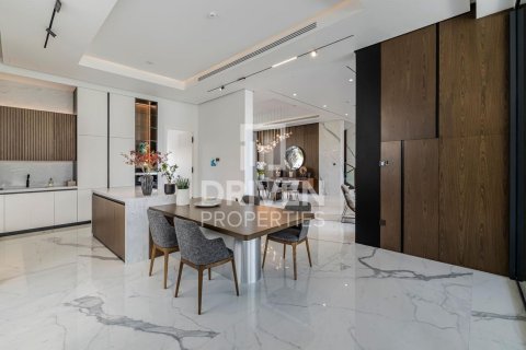 ویلا برای فروش در  Jumeirah، Dubai، امارات متحده عربی  5 خوابه ، 1030 متر مربع ، شماره 683059 - تصویر 10