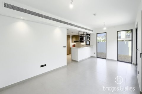 Vilă de închiriat în Dubai, EAU 4 dormitoare, 247.1 mp. №669137 - poză 4